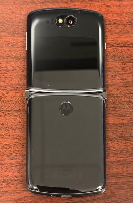 Open Box 8/10- Motorola Moto RAZR 5G (256GB) XT2071 (Unlocked) Polished Graphite