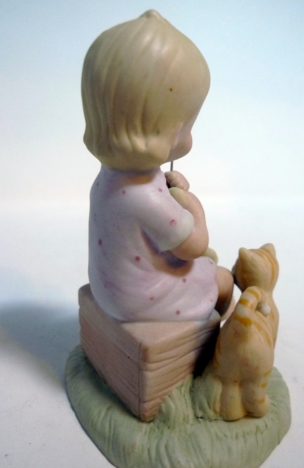 Lefton China Hand Painted Kindness You Show Means More You Knw 03844 Figurine