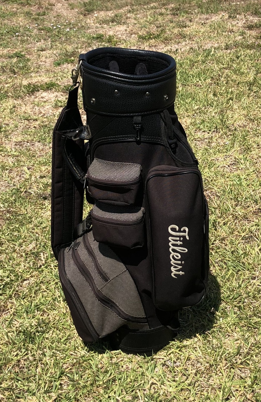 Titleist 2WAY TOTE BAG 黒/青 Titleist 2WAY TOTE BAG 黒/青 Amazon.com: Tote Bag : Clothing