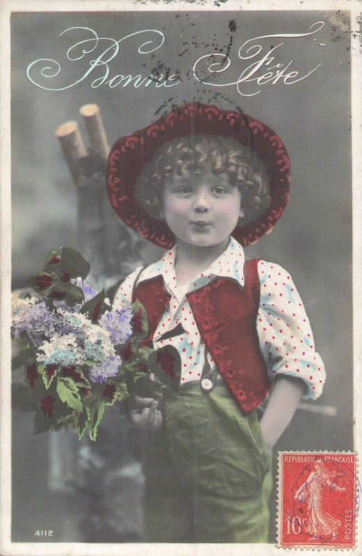 Cp Bonne Fete Chapeau Frise Chapeau Sifflant Main Poche Fleurs - 38867