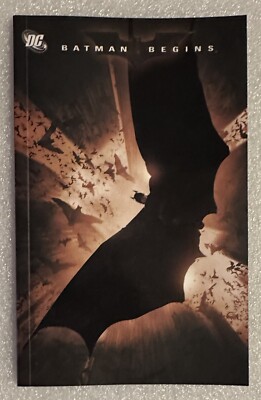 Batman Begins One-Shot NM Mini DC Comic 2005 (was included w/ Deluxe DVD)