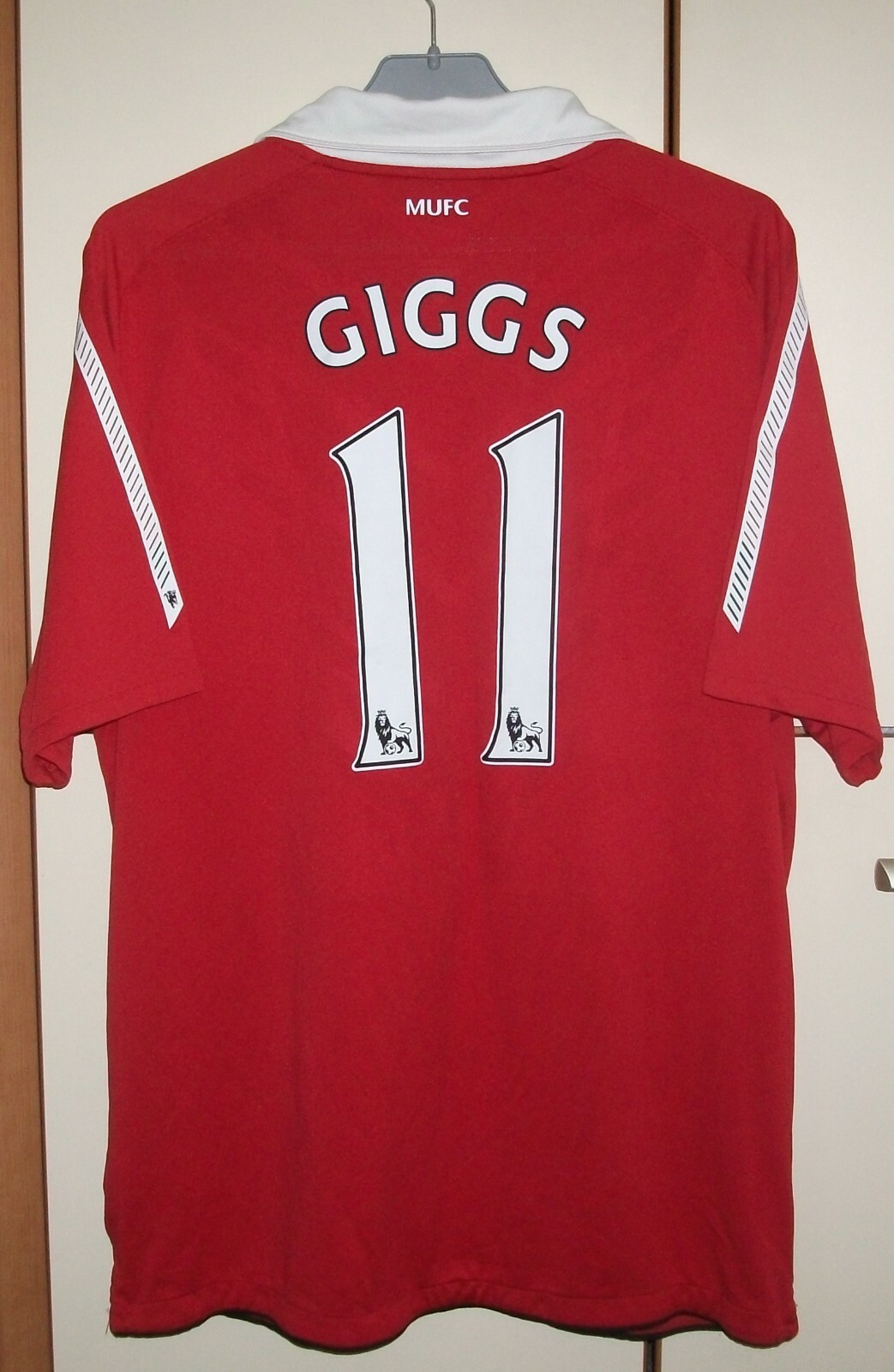 マンチェスターユナイテッド　99/00 タオル地ユニ　#11 GIGGS 2011-13 Manchester United Away Shirt Giggs #11 - 8/10 - (L)