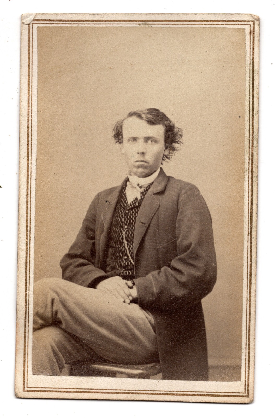 ANTIQUE CDV CIRCA 1860s  2C PLAYING CARDS CIVIL WAR TAX STAMP YOUNG MAN NAMED