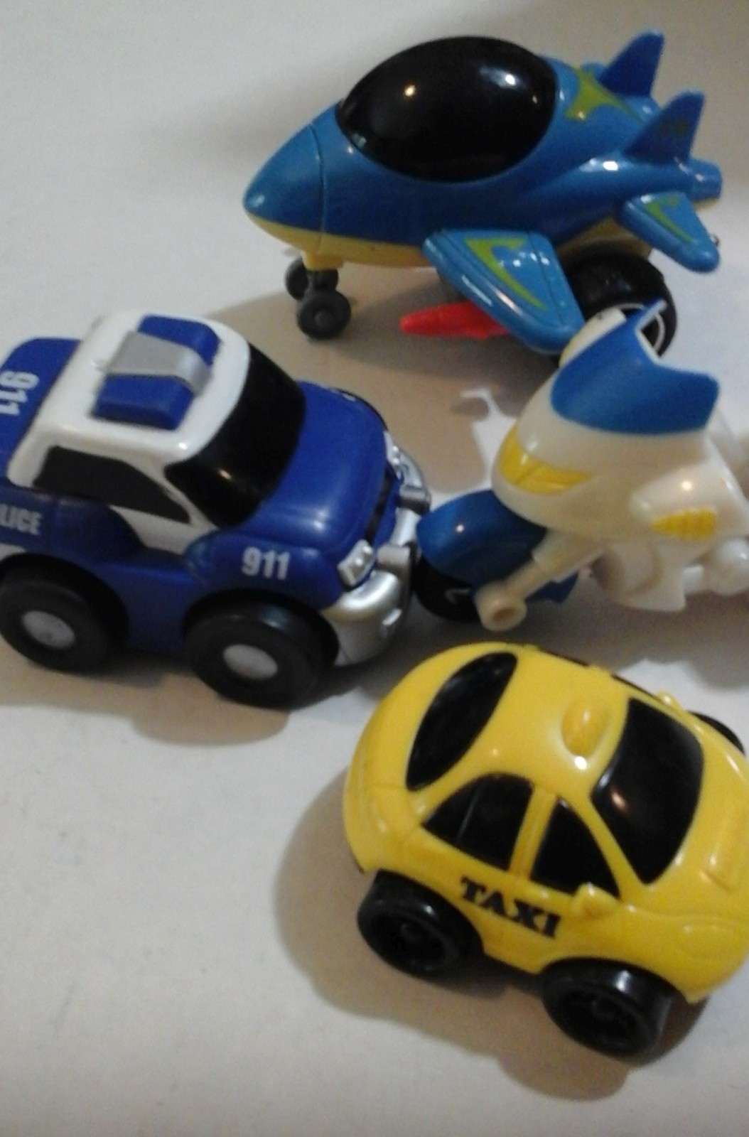CITY VEHICLES Chunky Style Jet Airplane, Taxi Cab + Police Vehicle SERVICE CARS