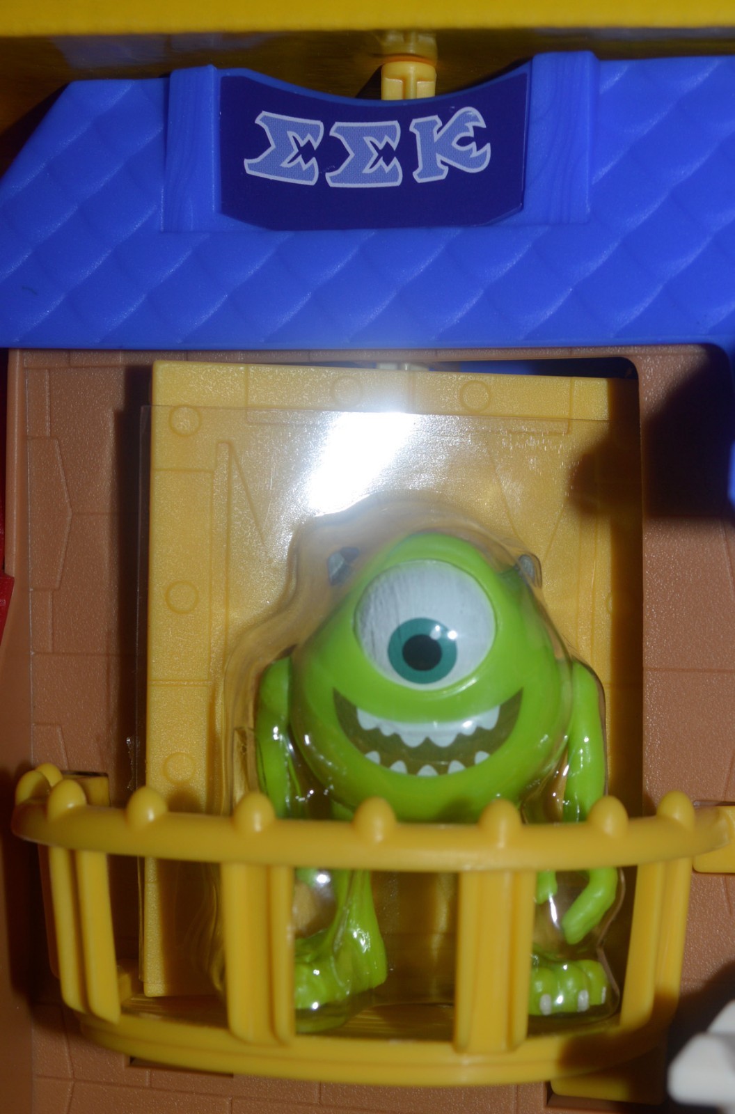 Monsters University UNIVERSITY ROW Playset Pixar Monsters Inc Imaginext NRFB