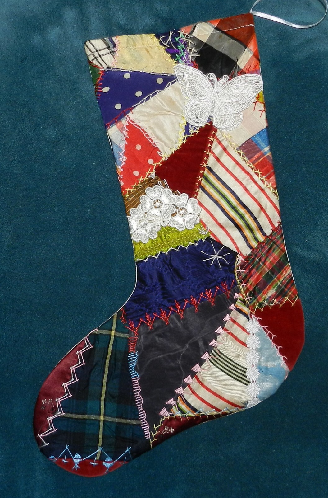 ✝️SCRAPQUILT RAG ✝️ MY LATEST SCRAP QUILT! The Scrap Club Names Quilt! - YouTube