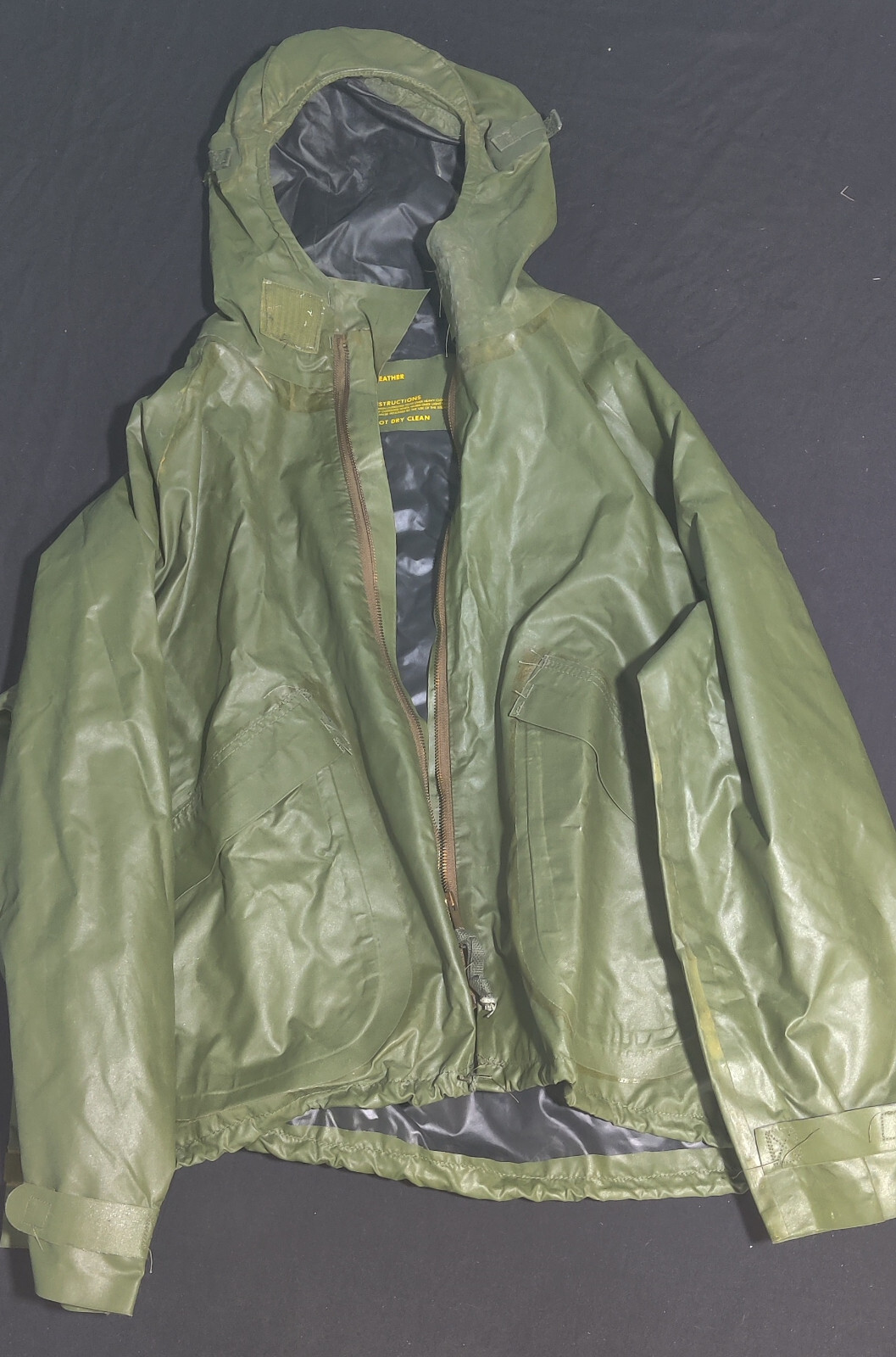 Genuine US Military Wet Weather Parka Rain Jacket - Size XL Genuine US Military Wet Weather Parka Rain Jacket - Size XL