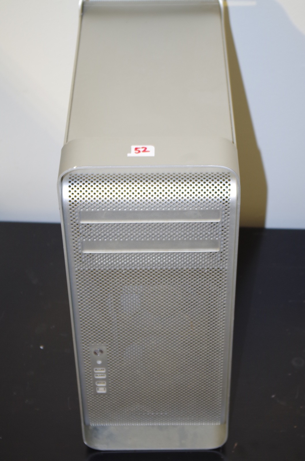 Apple Mac Pro (A1186), 2 GB RAM, 2 x 2,66 GHz Dual-Core Intel Xeon
