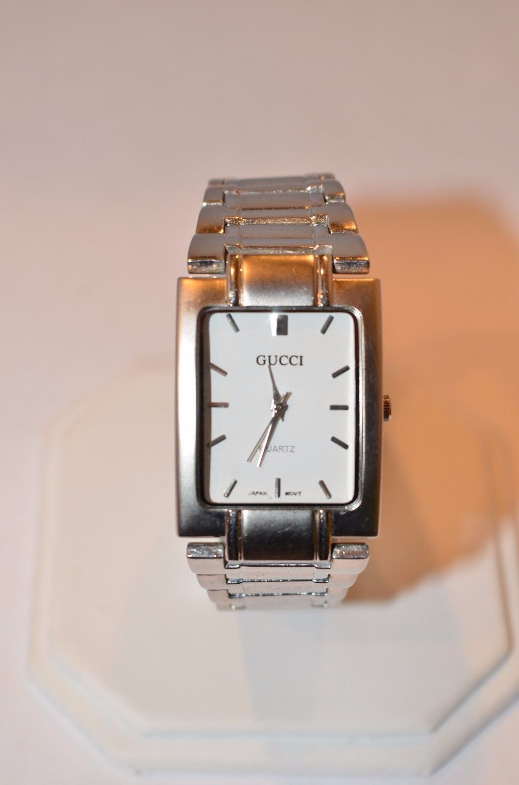 W247- MENS GUCCI CLASSIC QUARTZ WATCH 29664 | eBay W247- MENS GUCCI CLASSIC QUARTZ WATCH 29664 | eBay