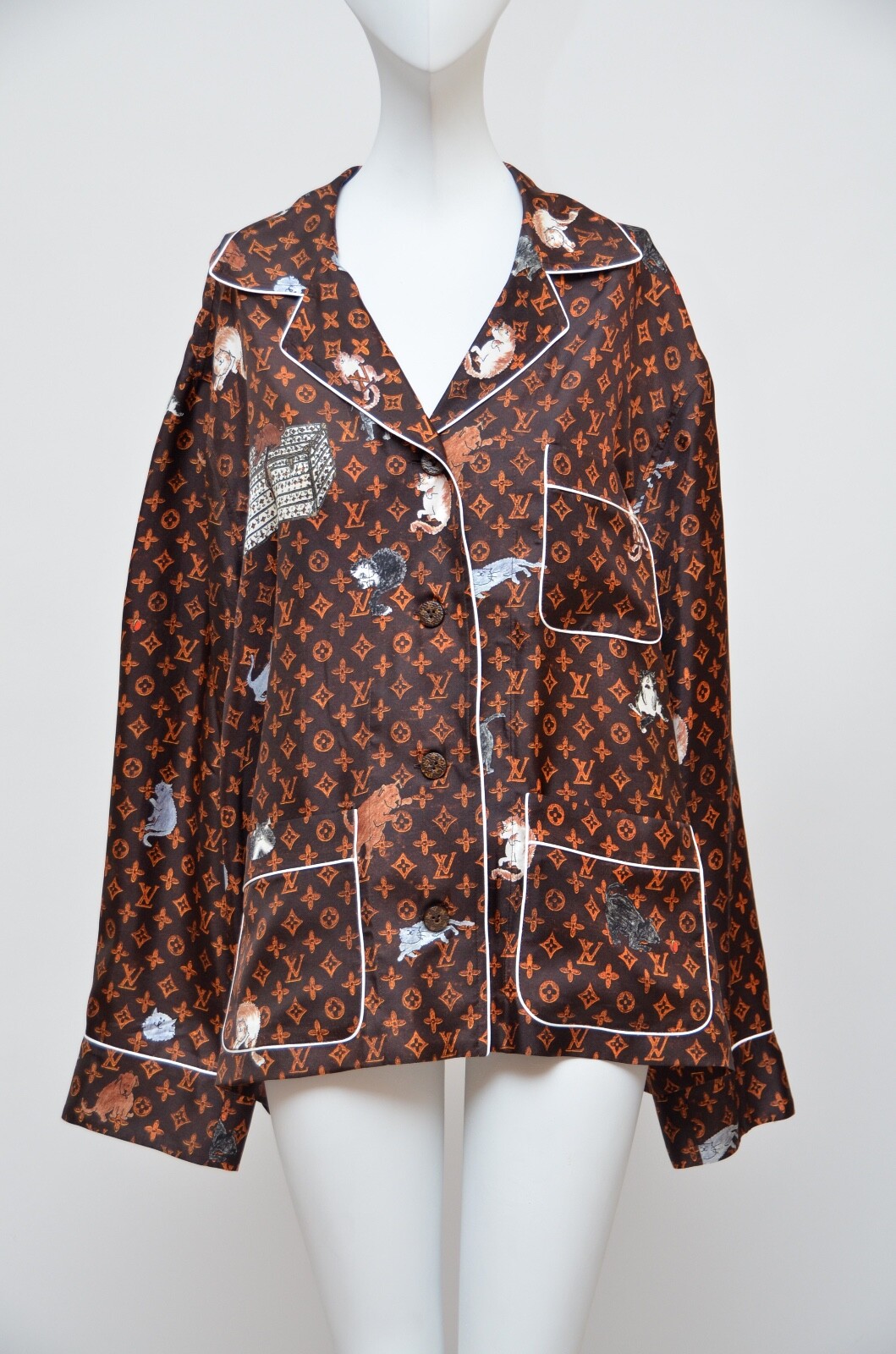 スーツ Louis Vuitton shirt Louis Vuitton Men's XL Diamond Address Afircan Art LV T