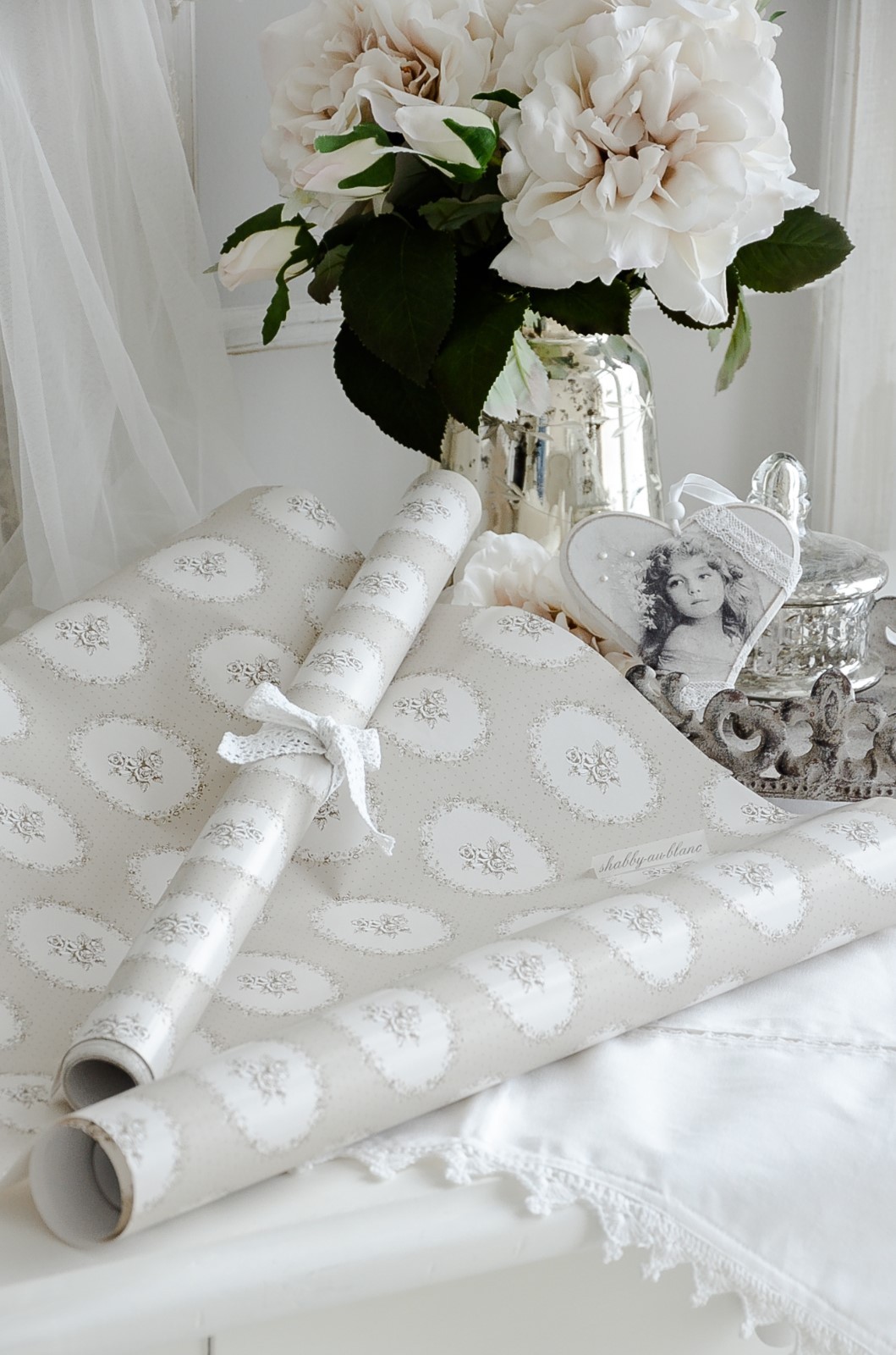 Clayre & Eef Geschenkpapier Geschenkpapierrolle Papier Verpackung 5m Shabby Chic