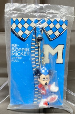Vintage 1990 Disney Be-Boppin Mickey Mouse Zipper Pull