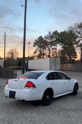 Owner 2015 Chevrolet Impala Limited Sedan White FWD Automatic POLICE