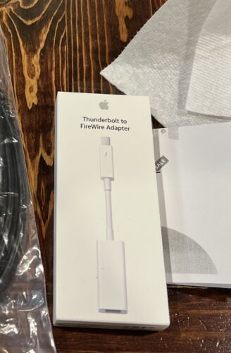 Genuine Apple A1463 Thunderbolt 2 to FireWire 800 Adapter Genuine Apple A1463 Thunderbolt 2 to FireWire 800 Adapter