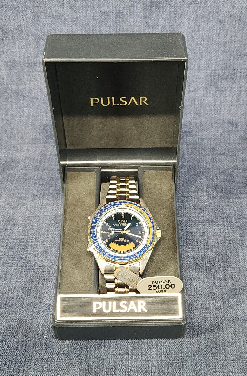 時計 SEIKO PULSAR ALARM CHRONOGRAPH MEMORY SEIKO PULSAR ALARM CHRONOGRAPH MEMORY