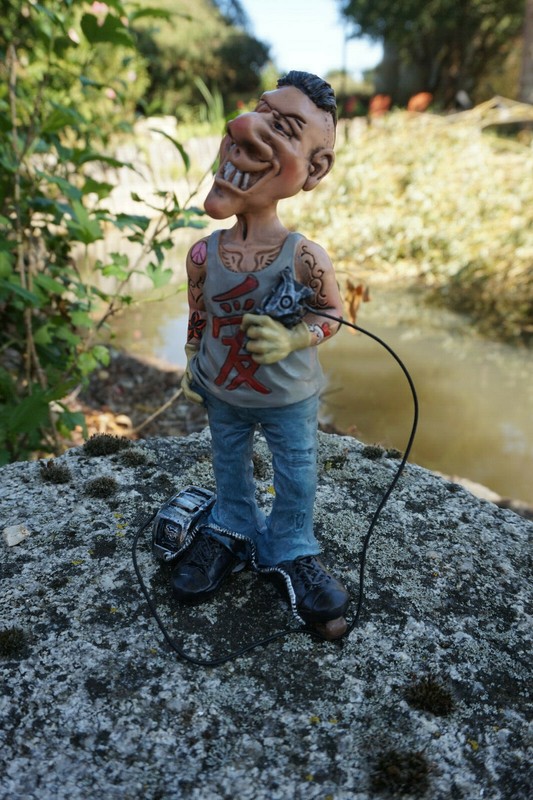 815.9603   Figurine Metier Caricature Tatoueur Tatouage Gothique Crane Tattoo 