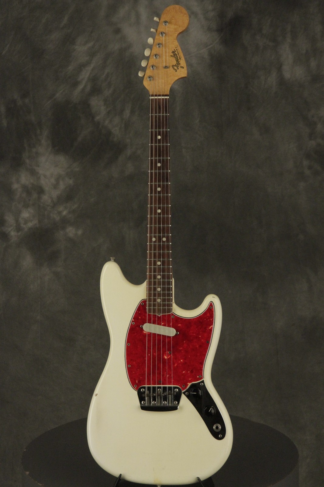 all original 1966 Fender MUSICMASTER II White!!!