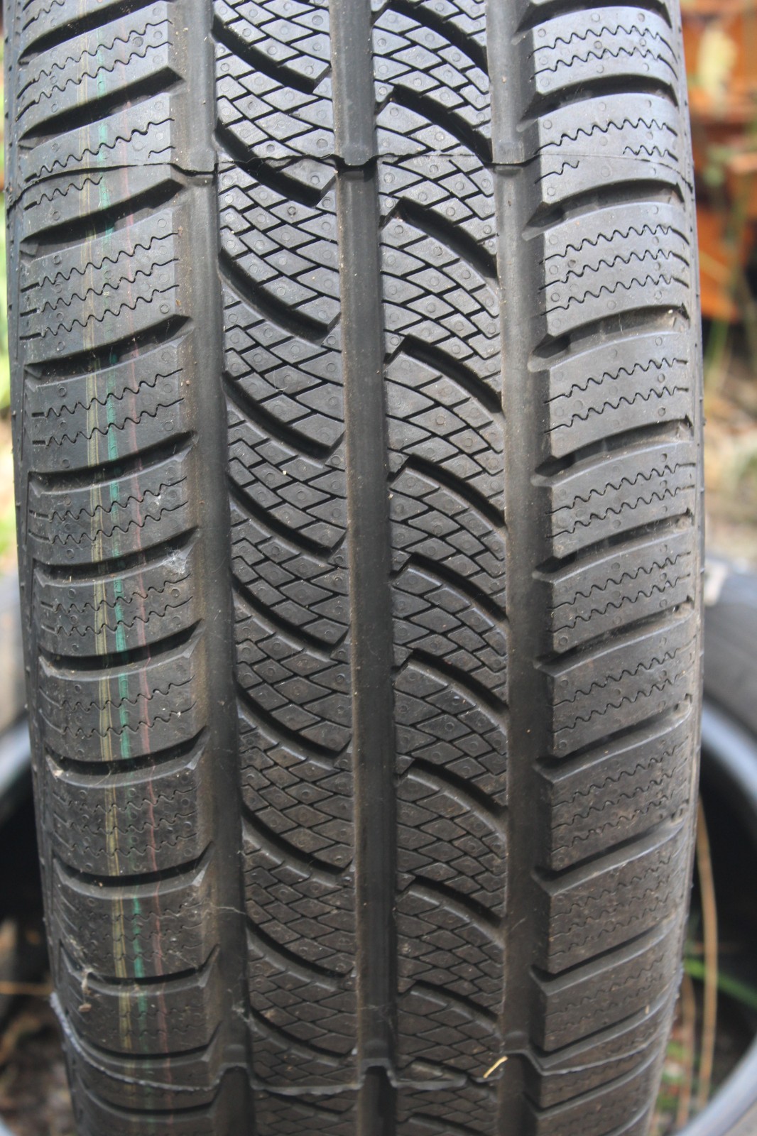 New 205 65 16C Continental, Winter, 107/105T, x1 Single Tyre (F1_tyres) X29