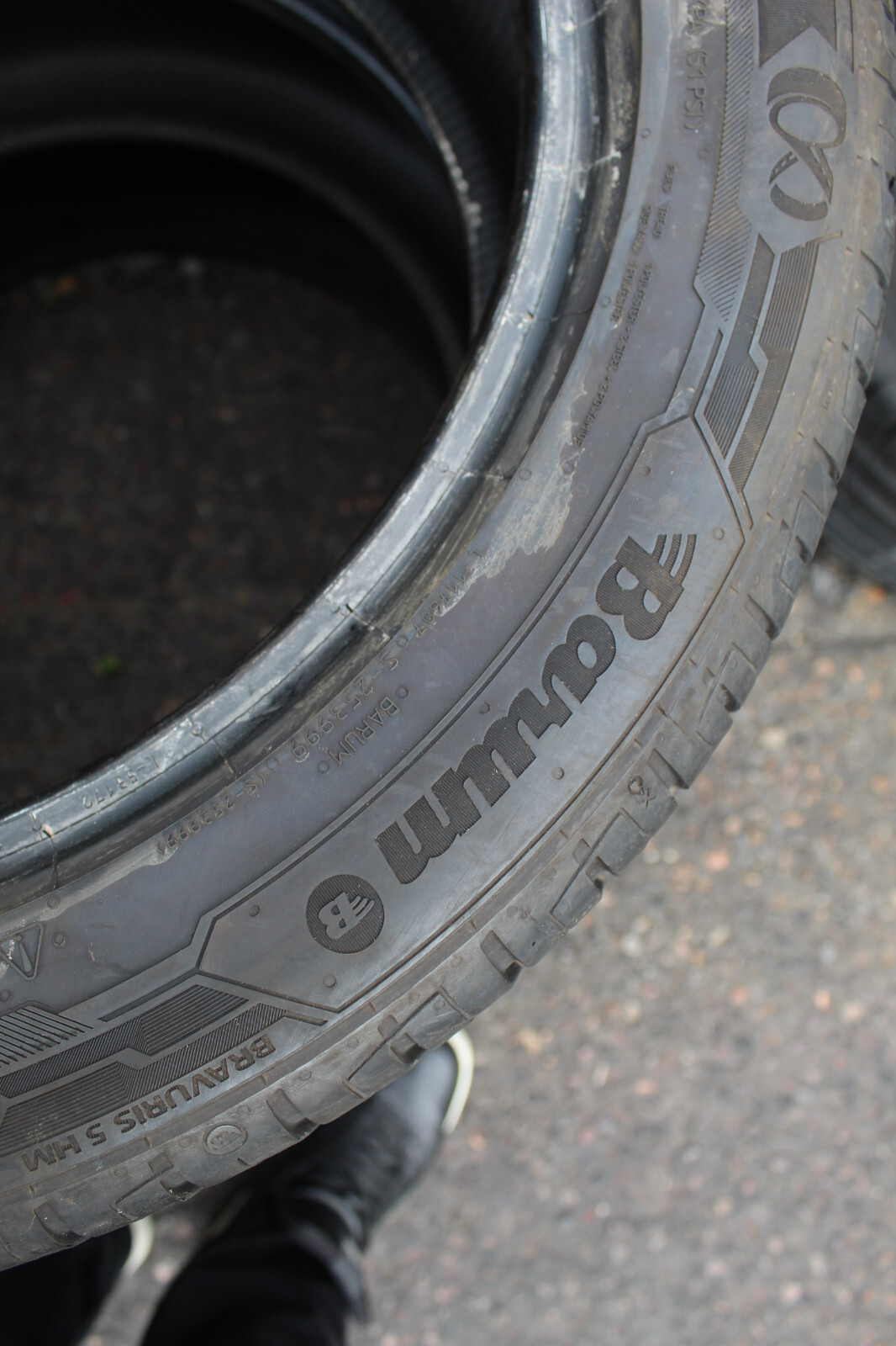 225 50 17 Barum, Bravuris 5, XL, 98V, x2 A Pair 6.0mm (f1_tyres) FO L2888