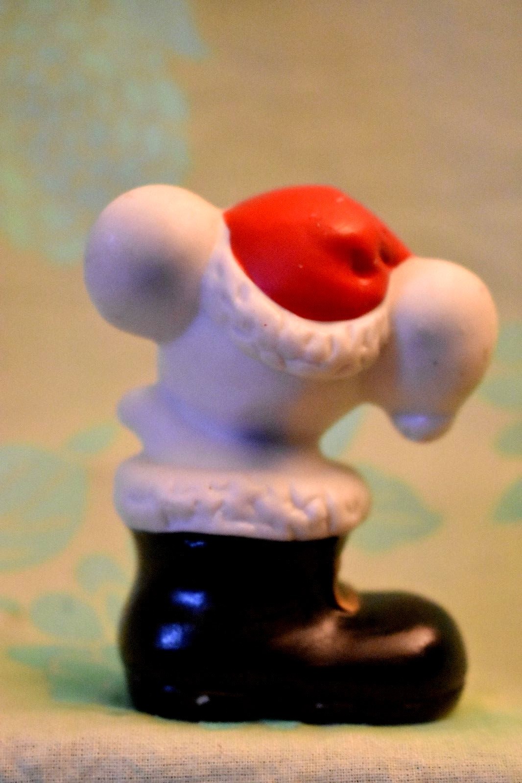 Homco Mouse in Boot figurine numbered Black white red green Christmas Home Inter