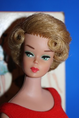 European Vintage Barbie Bubble Cut Genuine Side Part OOAK-Green Eyes.with Box.