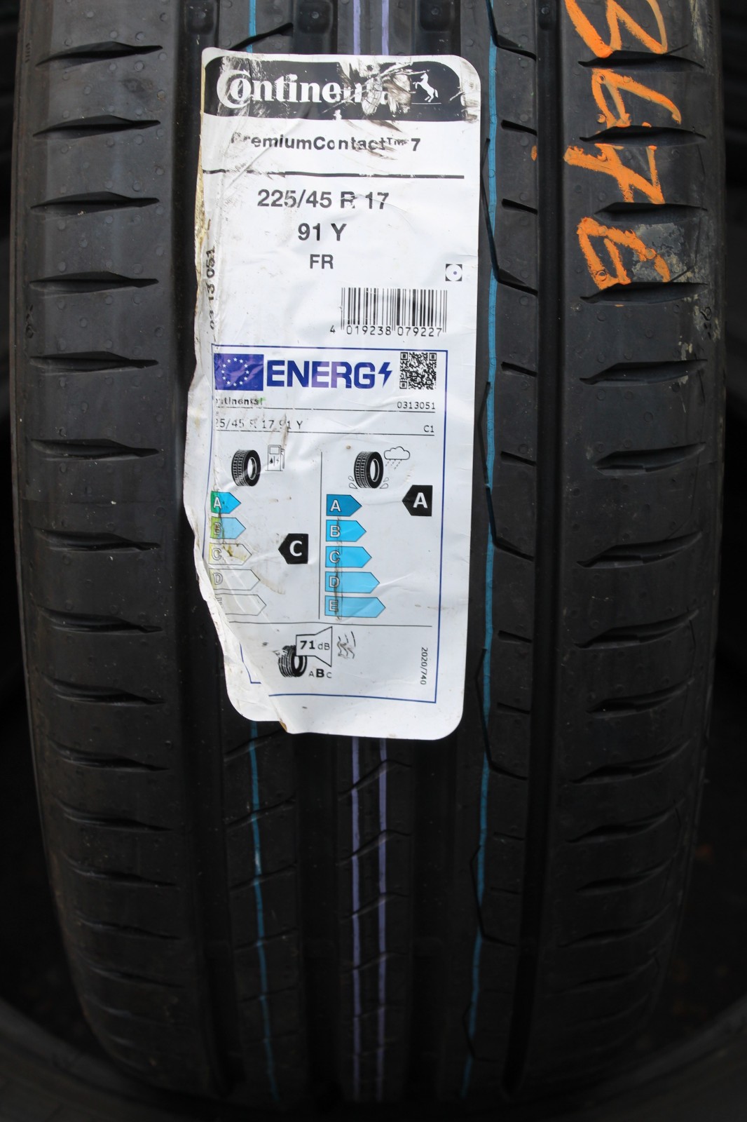 New 225 45 17 Continental, PC 7, EV, 91Y, x1 Single Tyre (F1_tyres) L3676