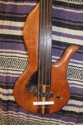Wishbass lobe【フレットレスベース】 Yahoo!オークション - [レア]wishbass lobe 4弦 フレットレス