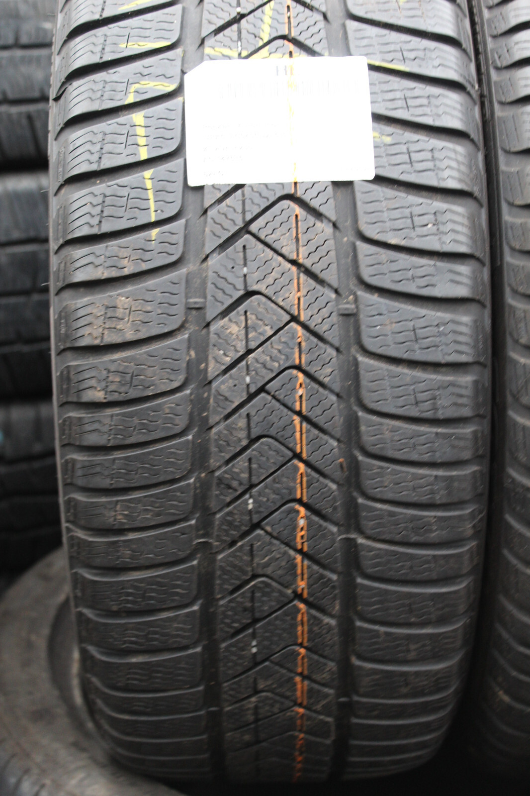 245 40 20 Pirelli, Winter, RunFlat, XL M+S 99Y, x2 A Pair 6.5mm (F1_tyres) L3107