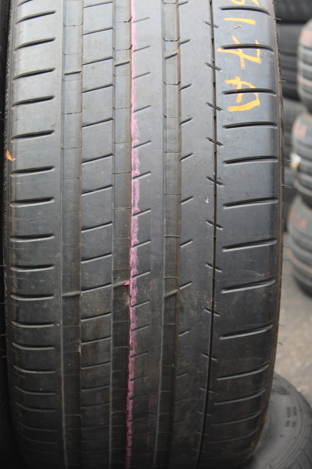265 35 19 Michelin, Pilot SS, XL, N0, 98Y x2 A Pair 7.0mm (F1_tyres) FO L3617