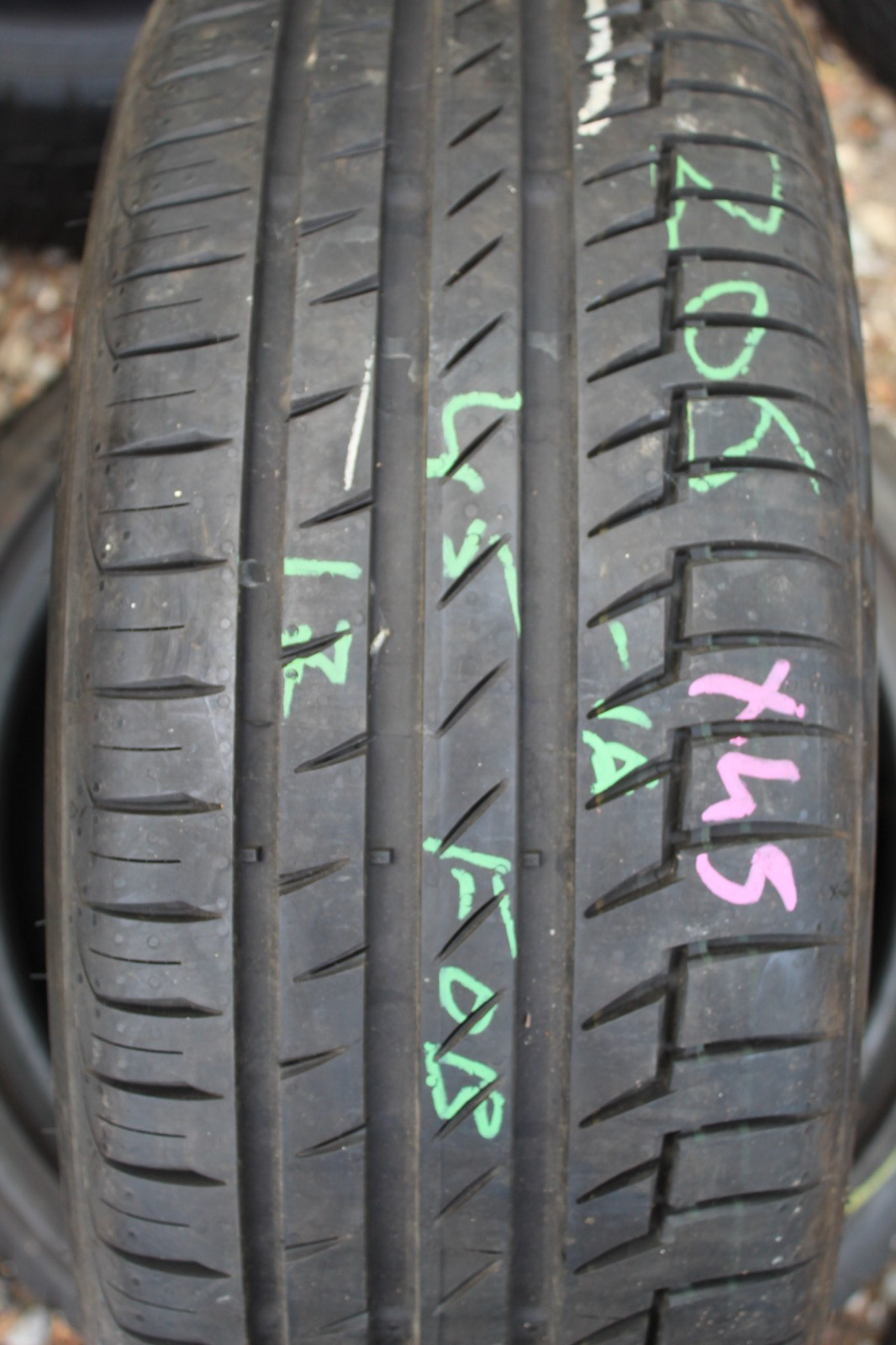 New 205 45 17 Continental, Premium Contact 6, XL, 88V x1 Tyre (F1_tyres) FOB X45