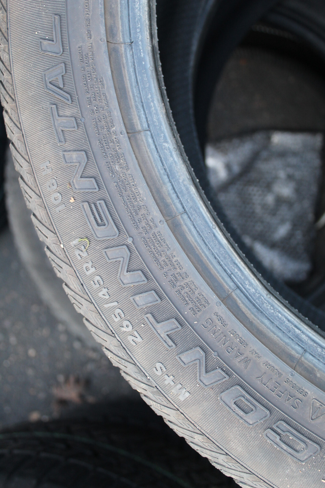 265 45 21 Continental, M+S, XL, AO, 108H, x2 A Pair 7.0mm (F1_tyres) L3150