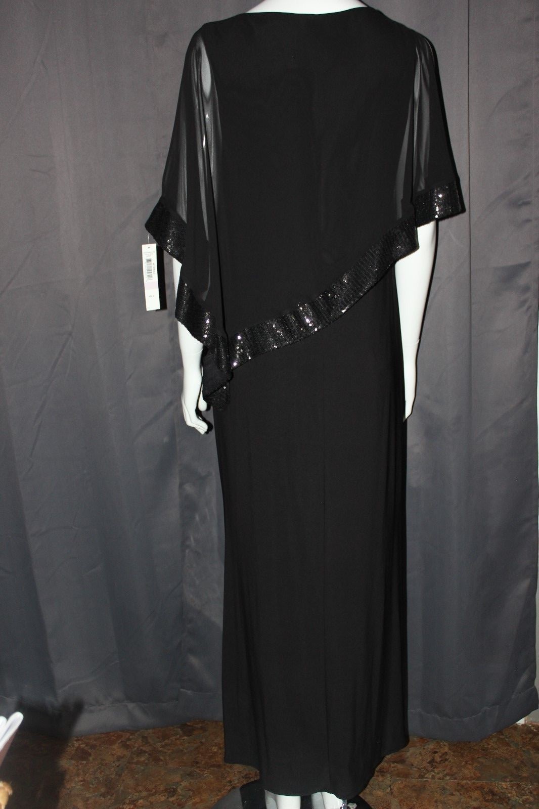 R & M Richards Woman's Evening Party Gown, Size Small 6