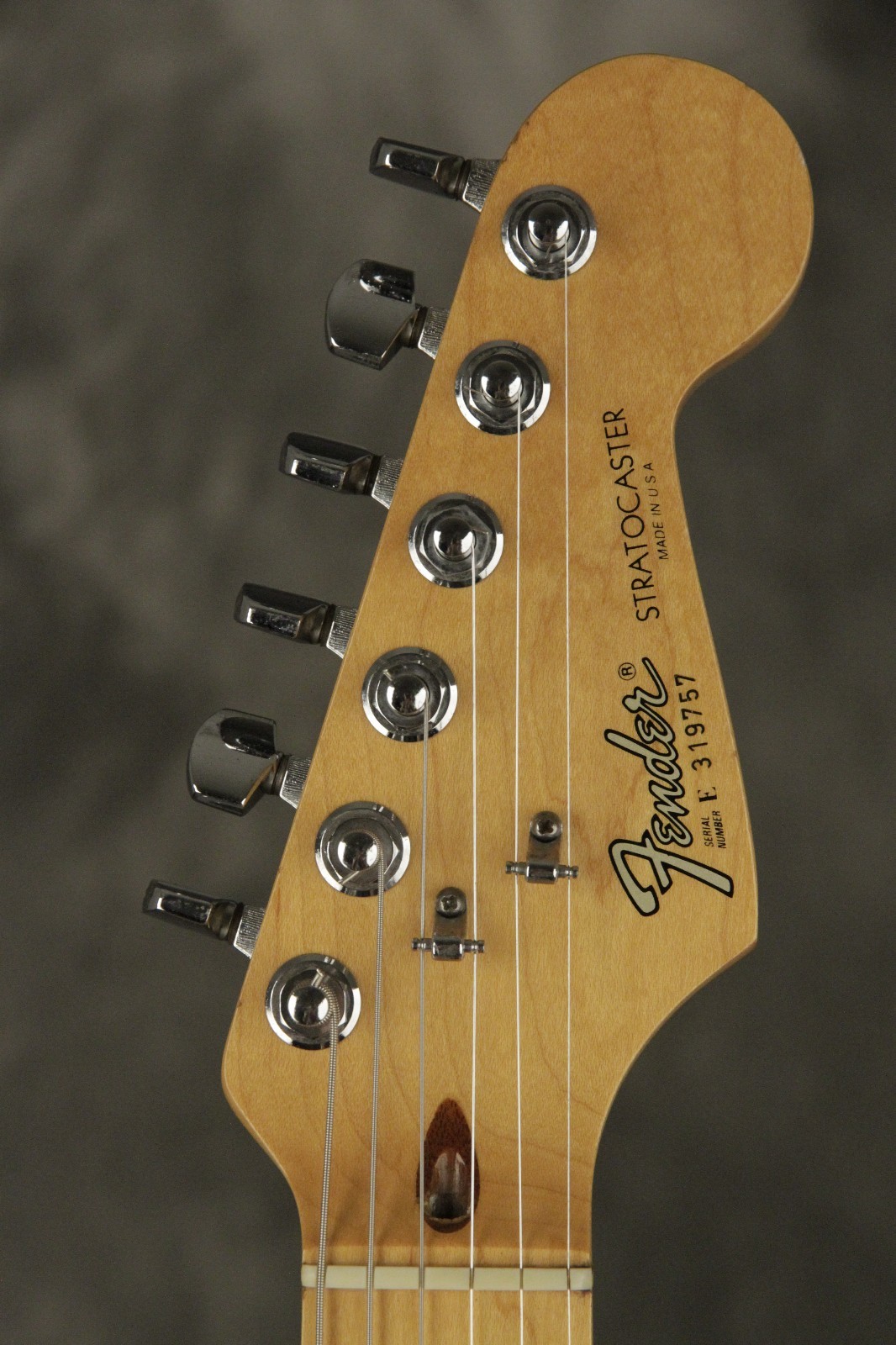 1983 Fender ELITE Stratocaster BLACK