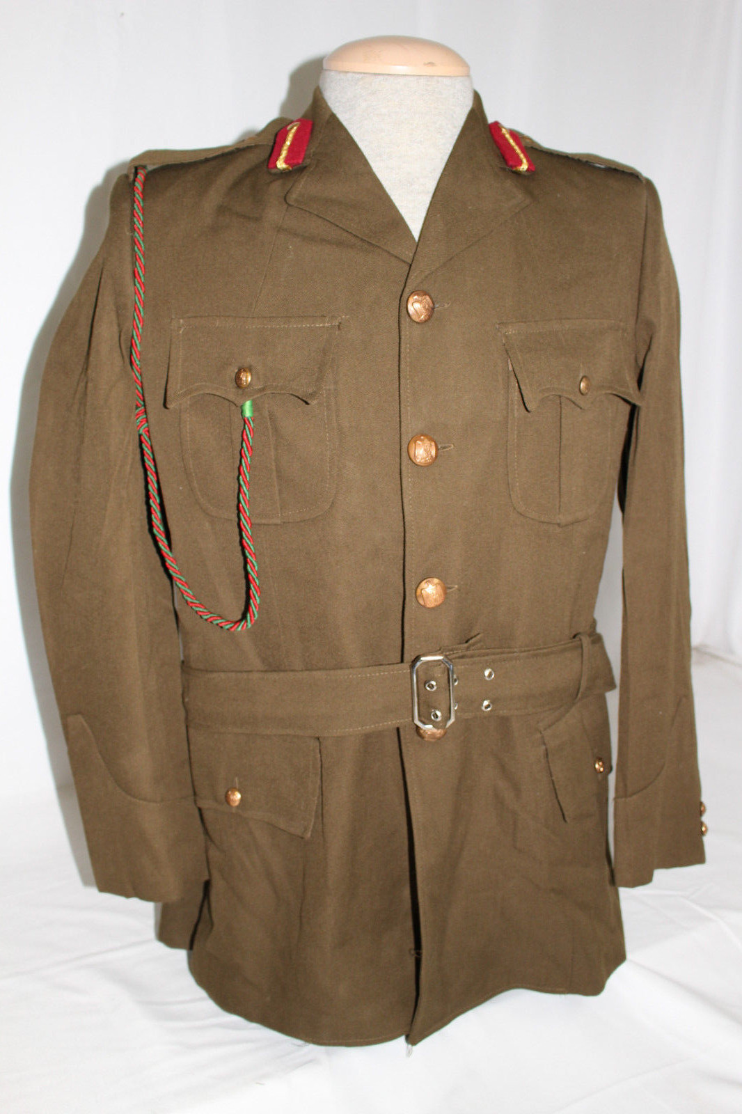 IRAQI ARMY GENERAL FULL DRESS UNIFORM GROUPING WITH BERET