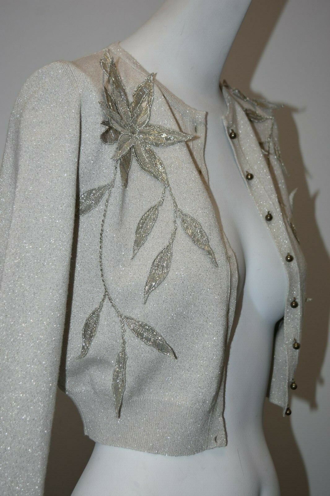 Pre-owned Oscar De La Renta $1725  Grey Knit Cardigan 3d Flowers Gold Silver Shimmer Xs In Gray