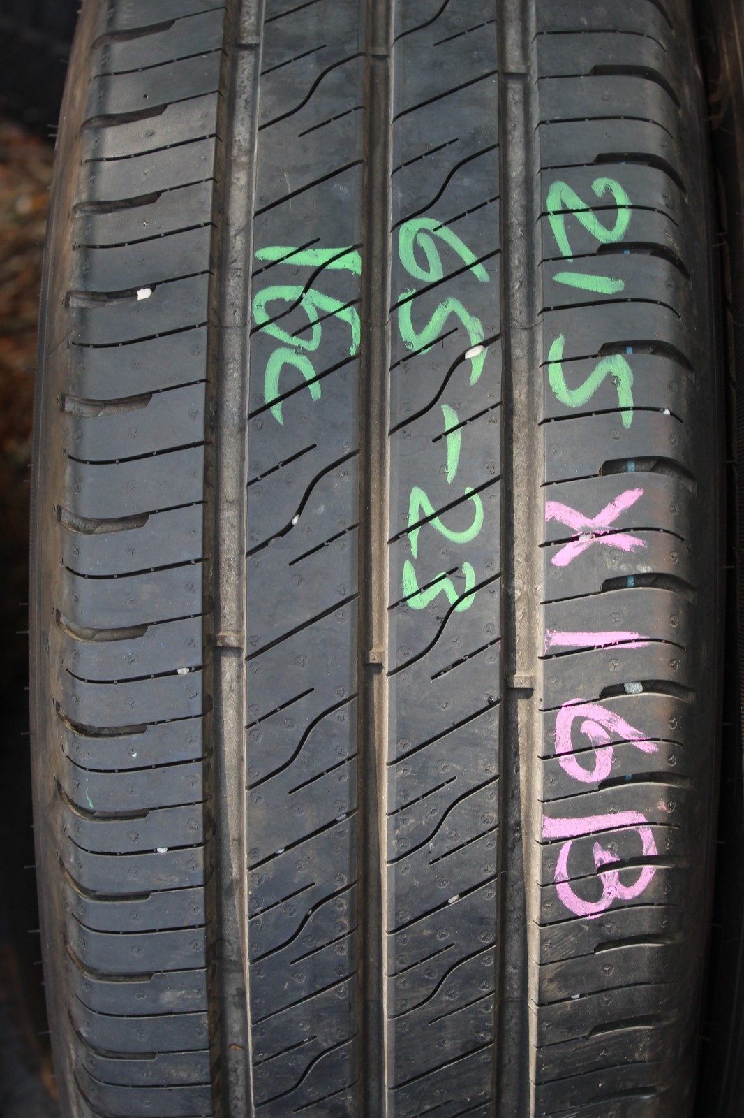 New 215 65 16C Goodyear, Efficient Grip Cargo 2, 109/107T x1 Tyre (F1_tyres) X16