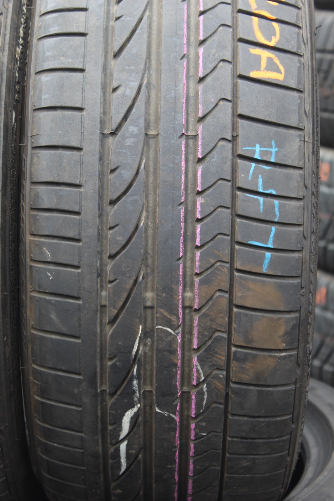 225 35 19 Bridgestone, RunFlat, Potenza, 88Y x2 A Pair 7.2mm (F1_tyres) FO L3620