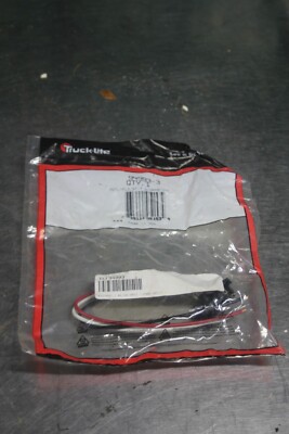 Truck-Lite Stop/Turn/Tail Pigtail 94993-3
