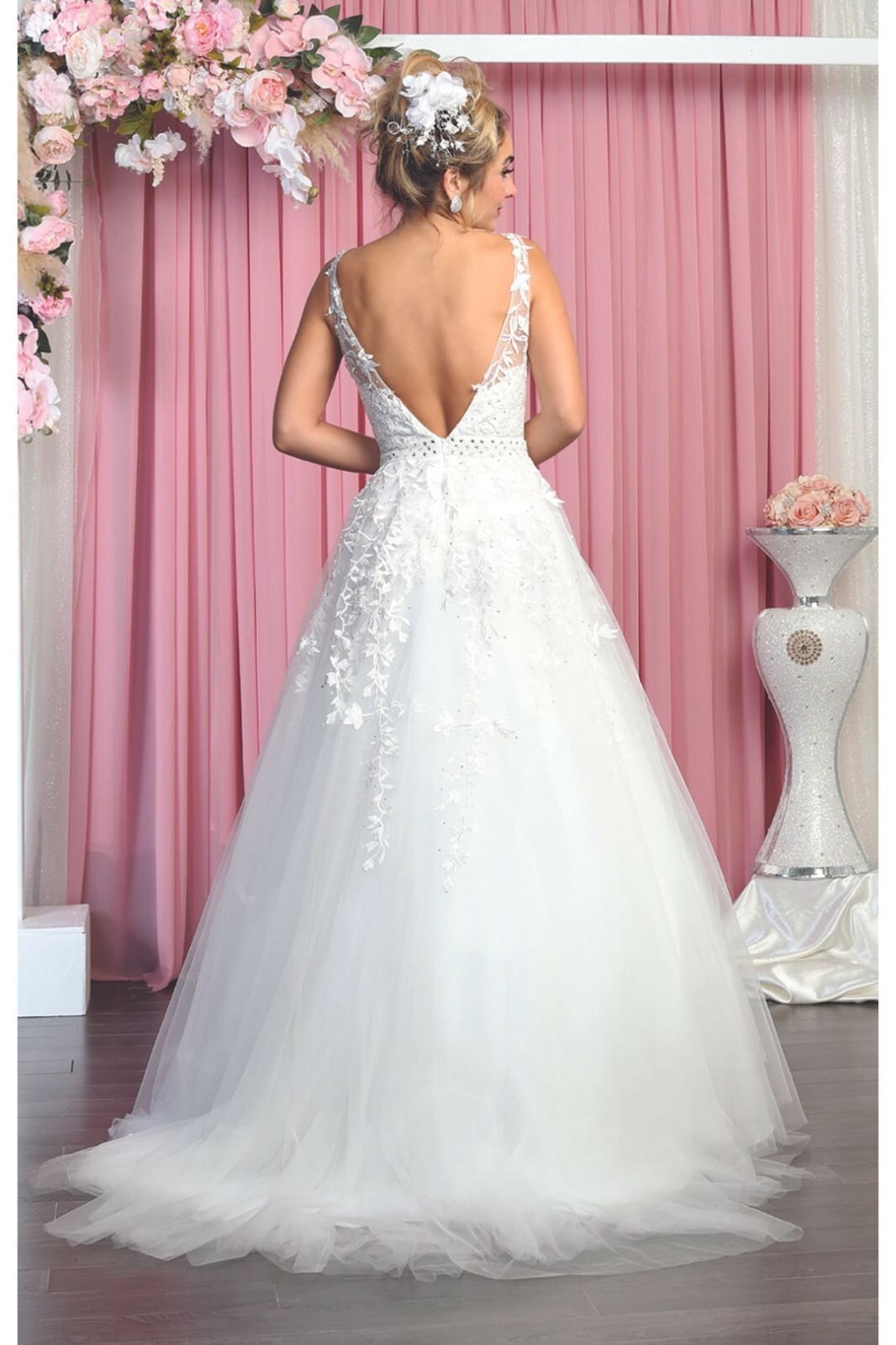 Pre-owned Designer Ivory Wedding Destination Gown In White