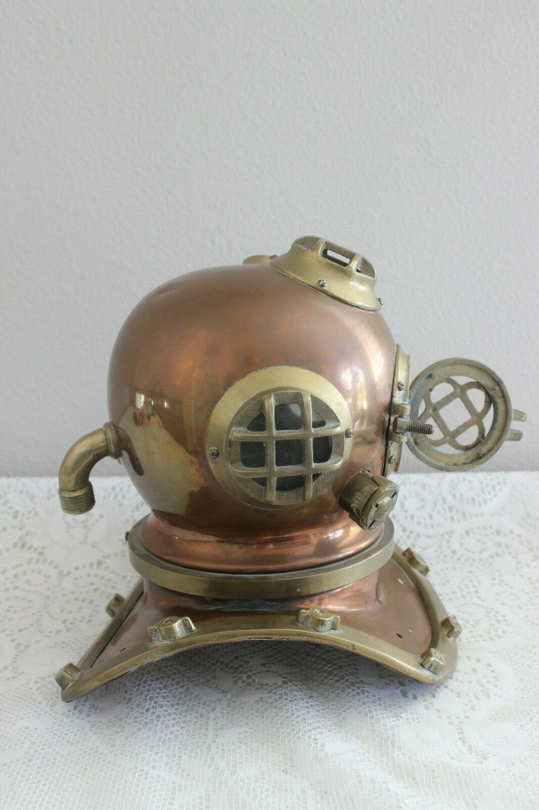 VINTAGE REPLICA DEEP SEA DIVERS BRASS / COPPER HELMET