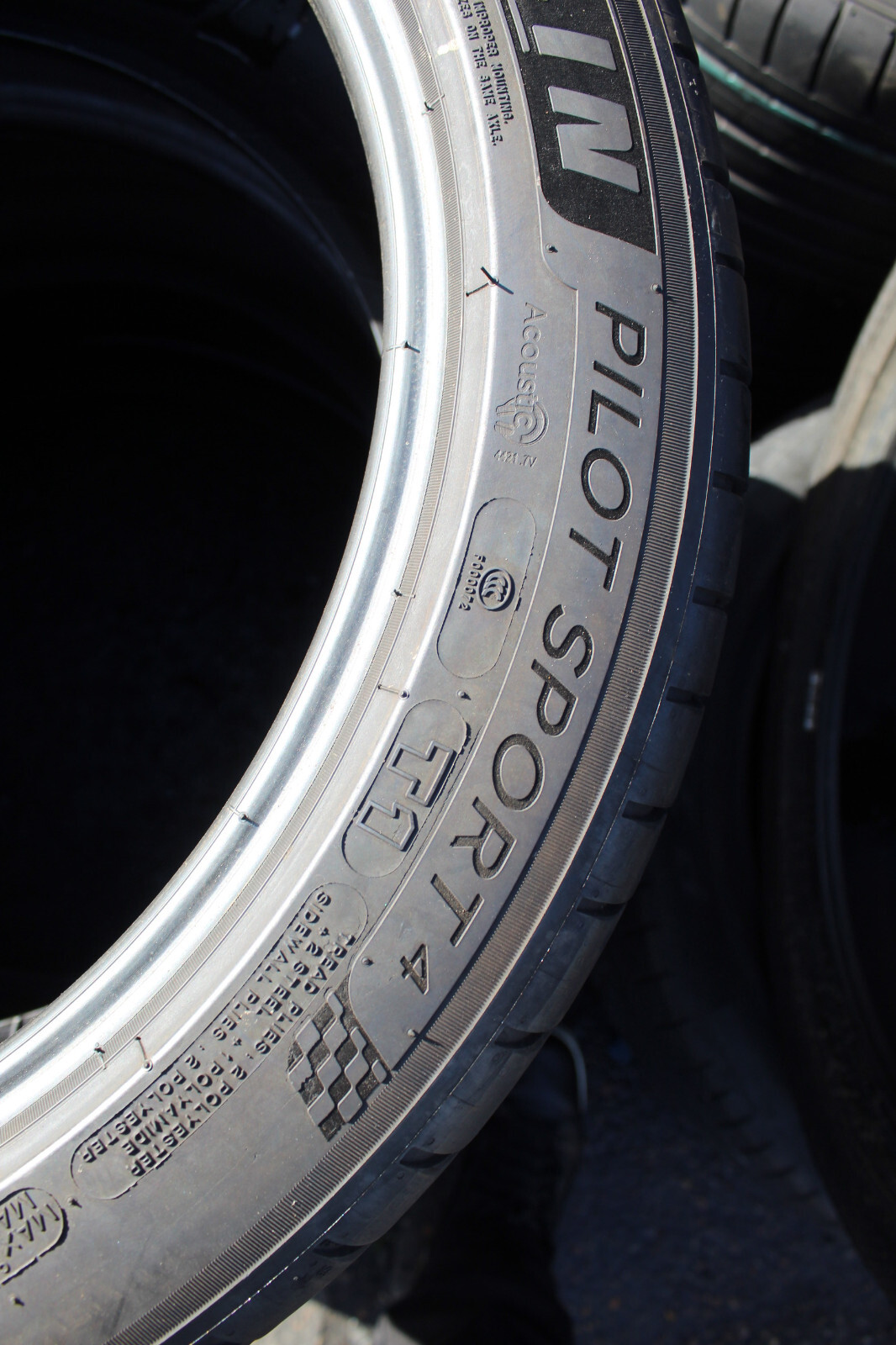 235 45 18 Michelin, Pilot Sport 4, XL T1 98Y x2 A Pair 4.7mm (F1_tyres) FO L3031