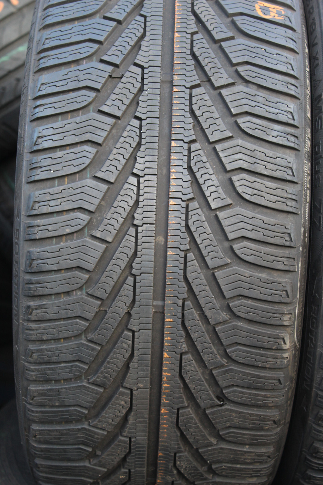 255 35 19 Uniroyal, Winter, XL, M+S, 96V, x2 A Pair 7.0mm (F1_tyres) L3090