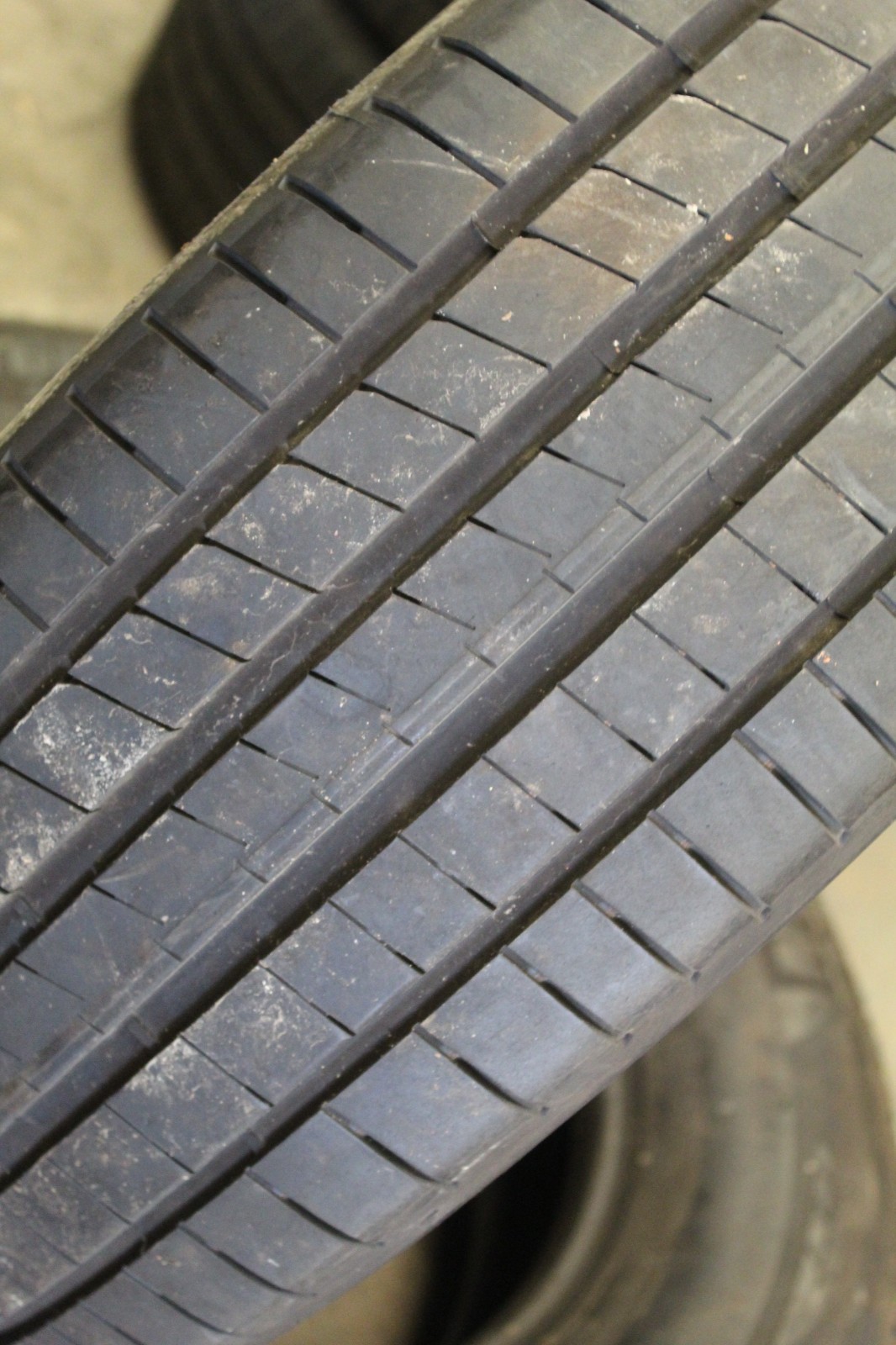 225 40 18 Goodyear, Eagle F1, XL, 92Y, x1 Single Tyre 6.8mm (F1_tyres) X111