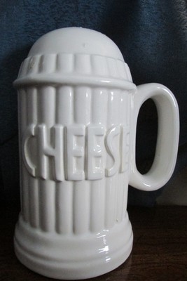 VINTAGE, LARGE KNOBLER CHEESE SHAKER