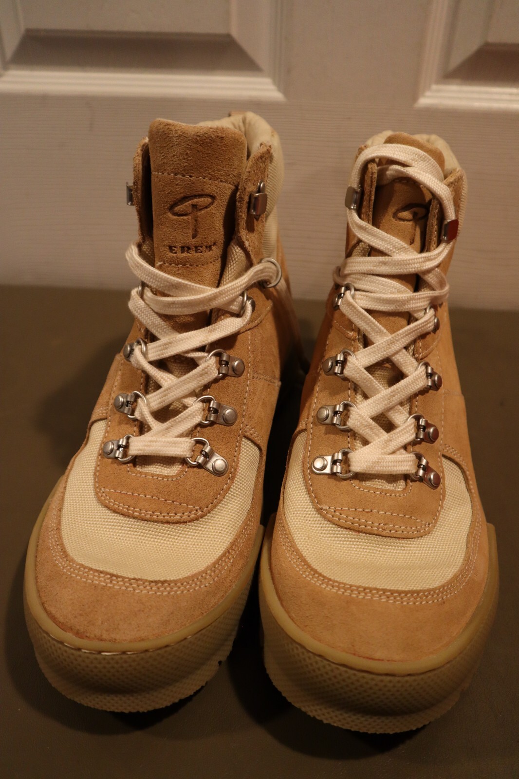 NEW 9.5 EREM Men’s Xerocole Almond Leather Lace Up Ankle Lug Sole Hiking Boots