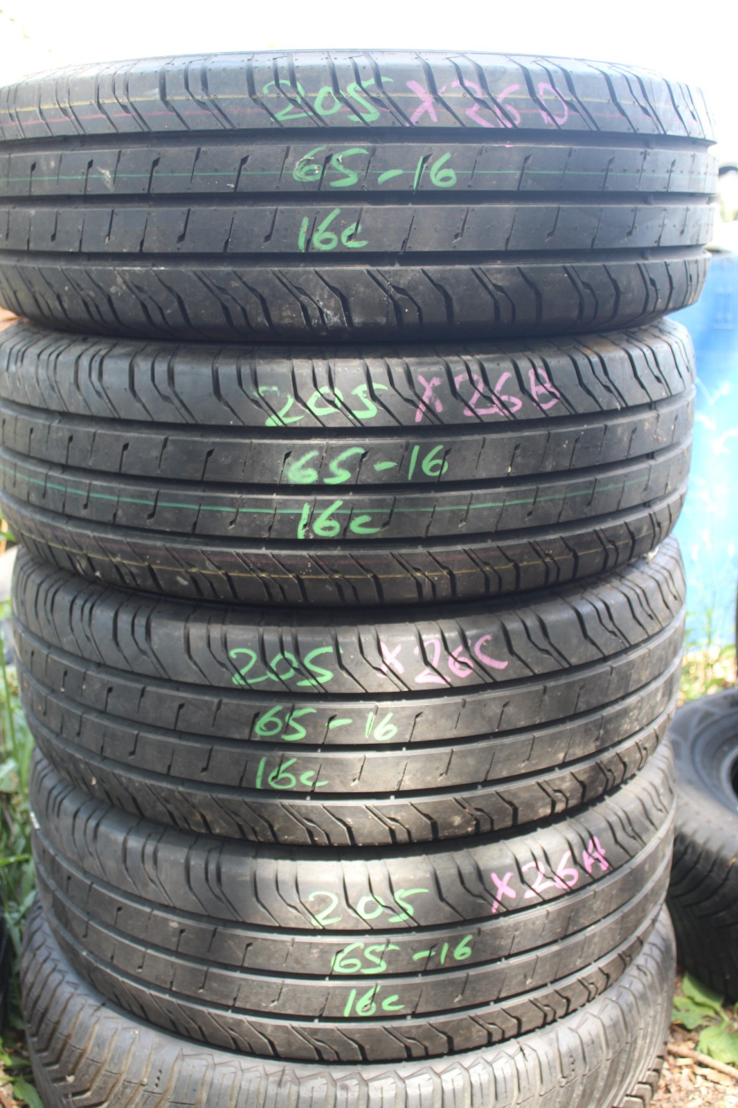 New 205 65 16C Continental, CVC 200, 107/105T, x1 Tyre (F1_tyres) X26