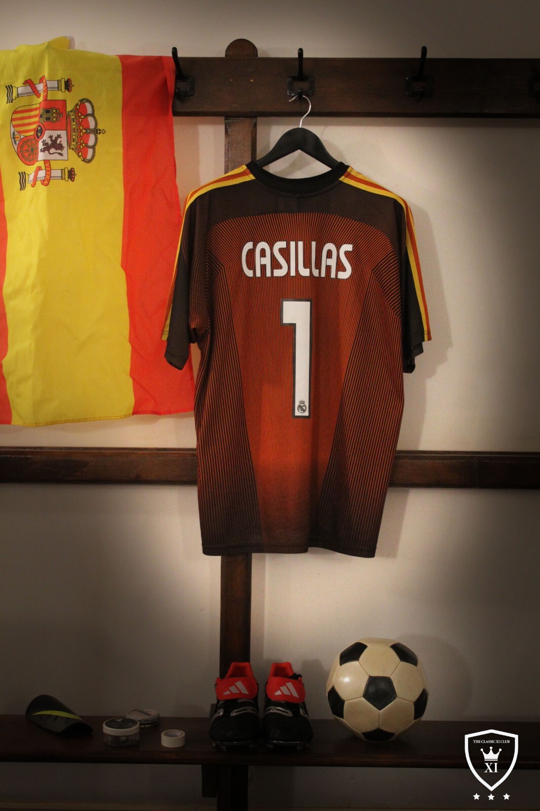 Real Madrid CASILLAS 1 シャツ オレンジ 2014-15 Real Madrid Goalkeeper Shirt #1 I. CASILLAS Signed