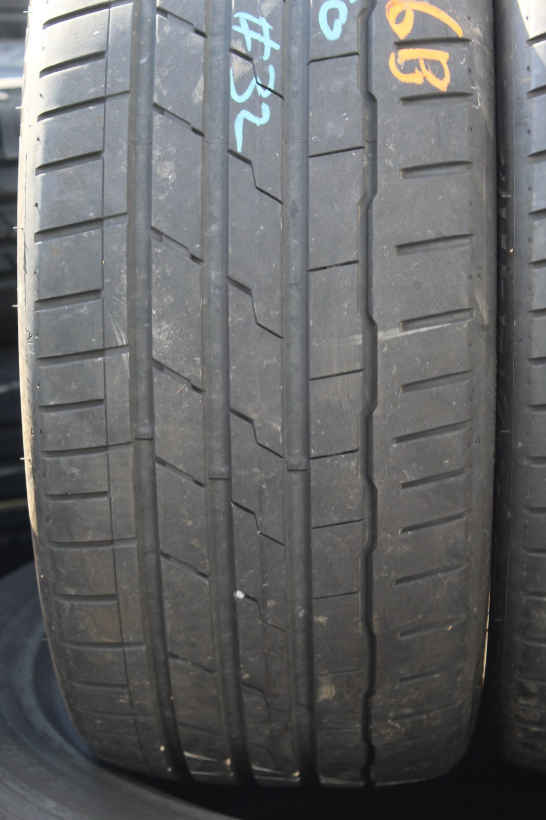 235 40 19 Hankook, Ventus S1 Evo 3, 96W, x2 A Pair 6.0mm (F1_tyres) L3796