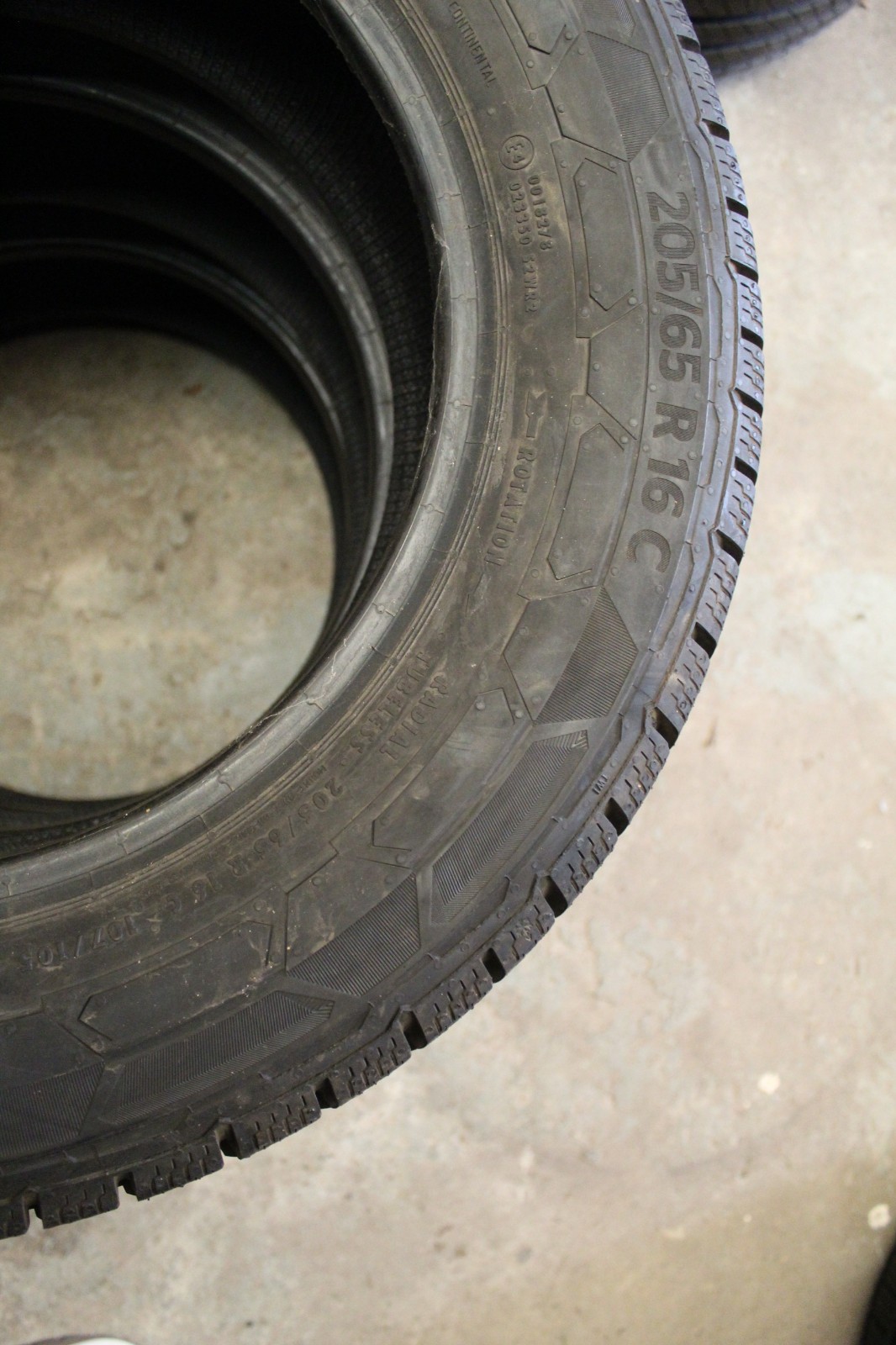 New 205 65 16C Continental, Winter, M+S, 107/105T, x1 Tyre (F1_tyres) X154