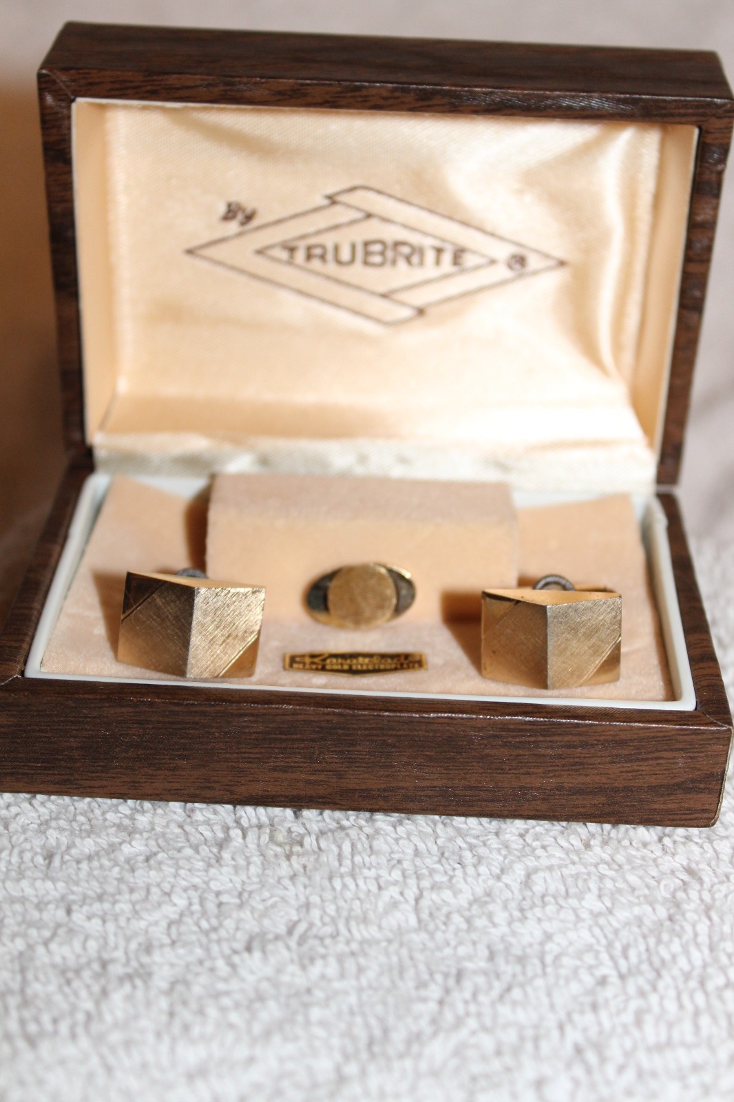 Trubrite Vintage Cufflinks and tie pin in original box